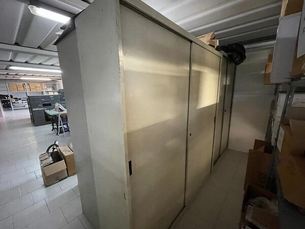 1#6841 Scaffalature e carrelli porta pelli in vendita - foto 35