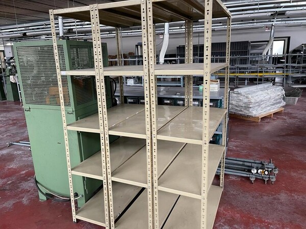 1#6841 Scaffalature e carrelli porta pelli in vendita - foto 46