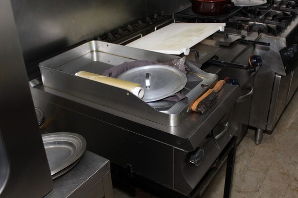 1#6846 Attrezzature e arredamento per ristorante in vendita - foto 2