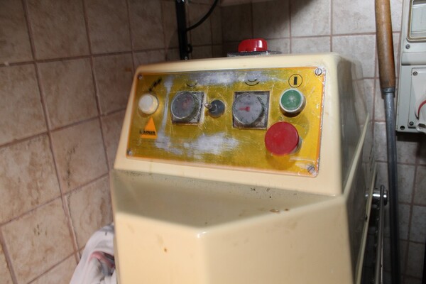 1#6846 Attrezzature e arredamento per ristorante in vendita - foto 13