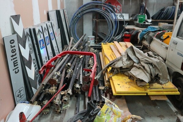 1#6859 Attrezzatura e materiale edile in vendita - foto 12