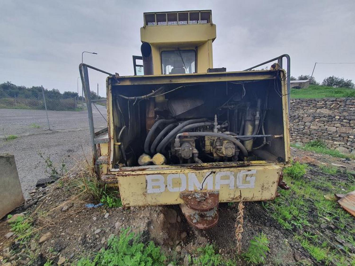 Lot Bomag waste compactor