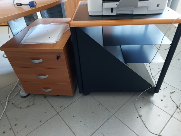 1#6870 Arredi e attrezzatura da ufficio in vendita - foto 12