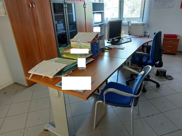 1#6870 Arredi e attrezzatura da ufficio in vendita - foto 15