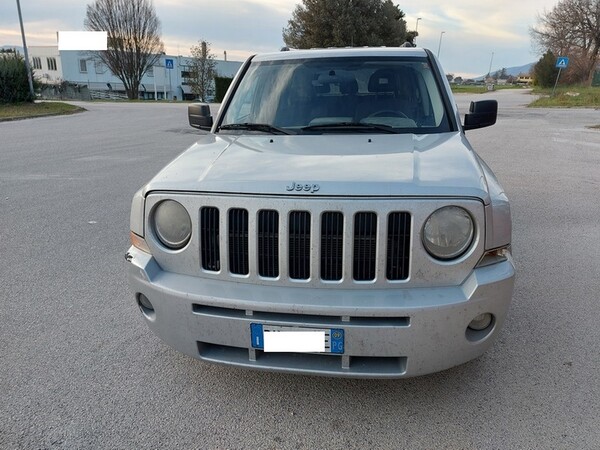 1#6880 Attrezzature edili e Jeep Patriot in vendita - foto 4
