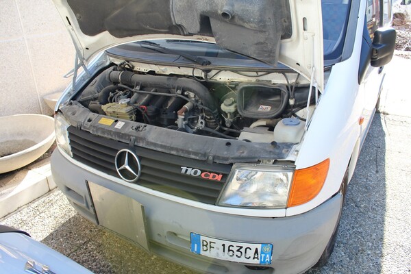 2#6883 Furgone cassonato Mercedes in vendita - foto 5