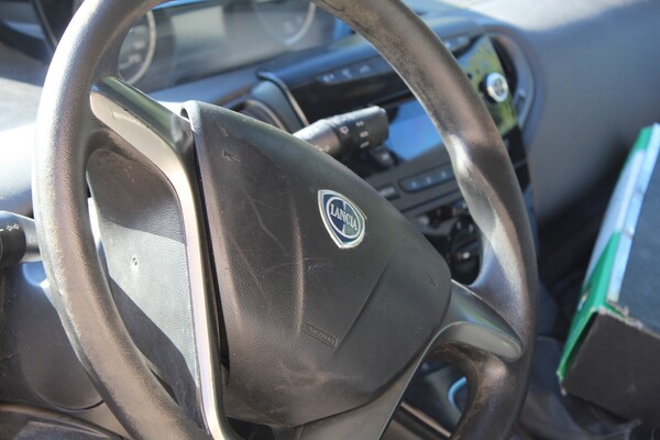32#6883 Autovettura Lancia in vendita - foto 4