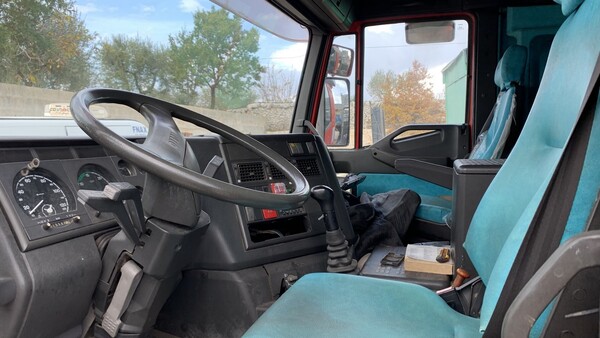 36#6883 Autocarro scarrabile Iveco in vendita - foto 6