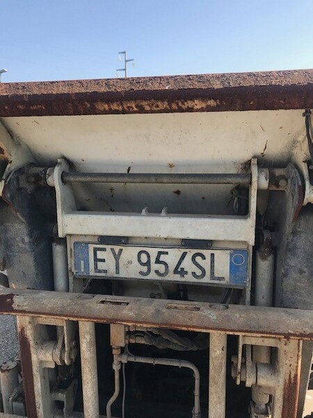 37#6883 Autocarro Mitsubishi con vasca in vendita - foto 12