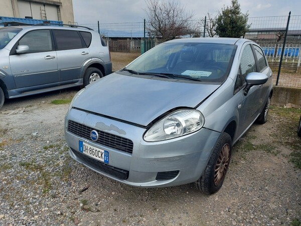 1#6888 Auto Fiat Grande Punto in vendita - foto 1