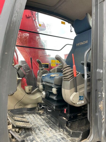1#6896 Escavatore cingolato Hitachi Zaxis in vendita - foto 12