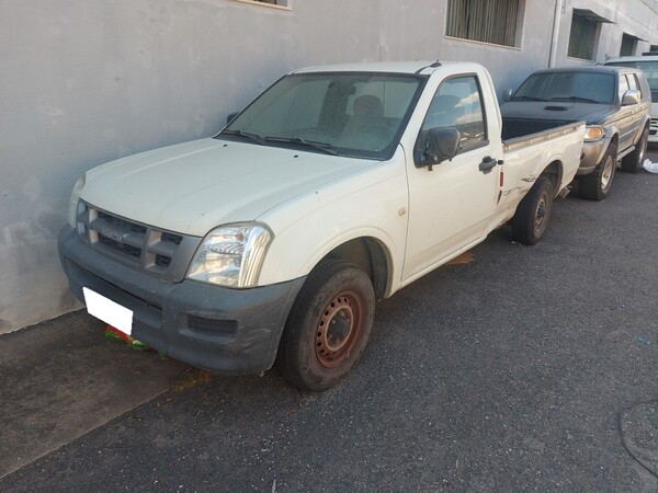 3#6898 Autocarro Isuzu in vendita - foto 1