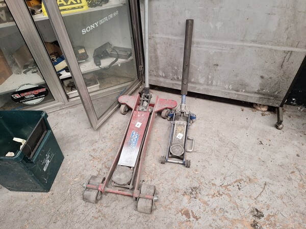 3#6900 Ricambi  e attrezzature per auto e ufficio in vendita - foto 22