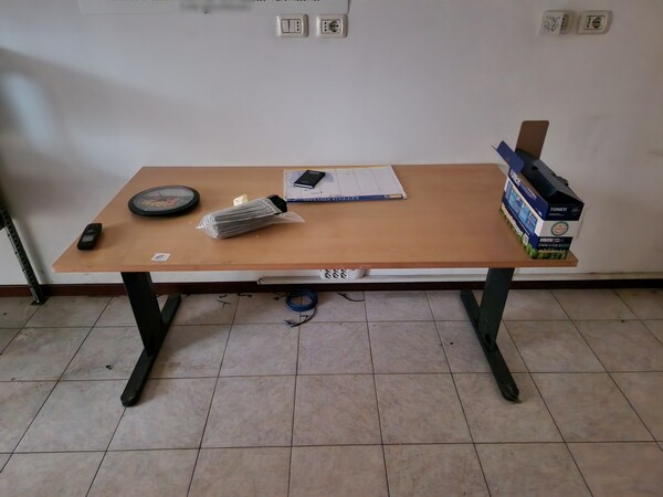 3#6900 Ricambi  e attrezzature per auto e ufficio in vendita - foto 32