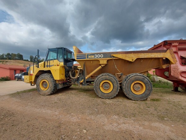 3#6902 Dumper Komatsu HM300 in vendita - foto 1