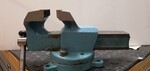 Image 2 - Cast iron clamps - Lot 4 (Auction 6910)