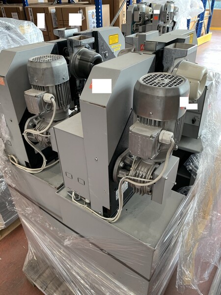 3#6912 Macchine automatiche per bottoni Sicom Srl in vendita - foto 4