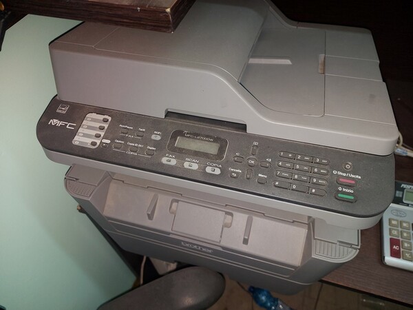 3#6913 Arredamento da ufficio e attrezzatura informatica in vendita - foto 5