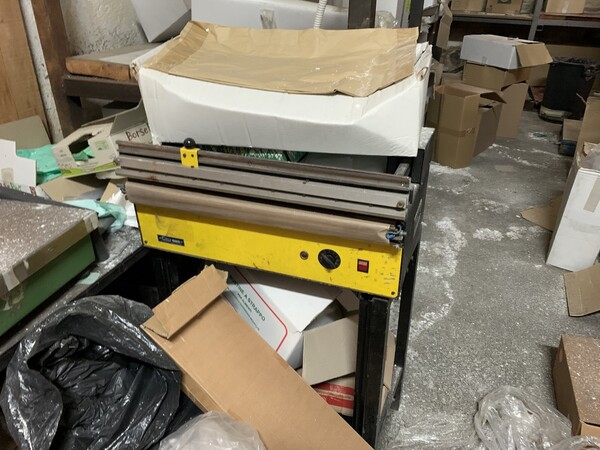 2#6919 Arredamento ed elettronica da ufficio in vendita - foto 9