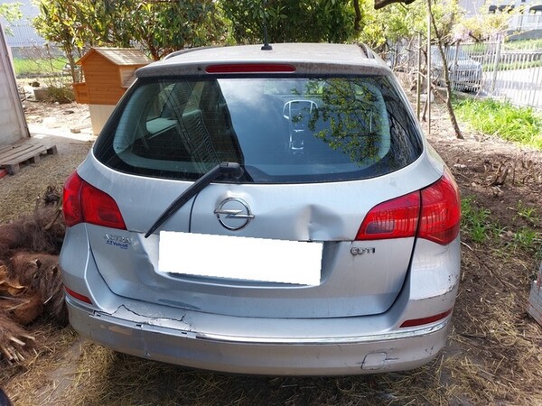 1#6925 Autovettura Opel Astra in vendita - foto 2