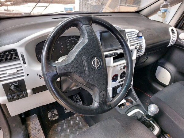 2#6925 Autovettura Opel Zafira in vendita - foto 9