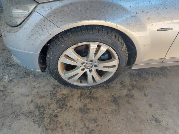 7#6927 Mercedes C280 in vendita - foto 9