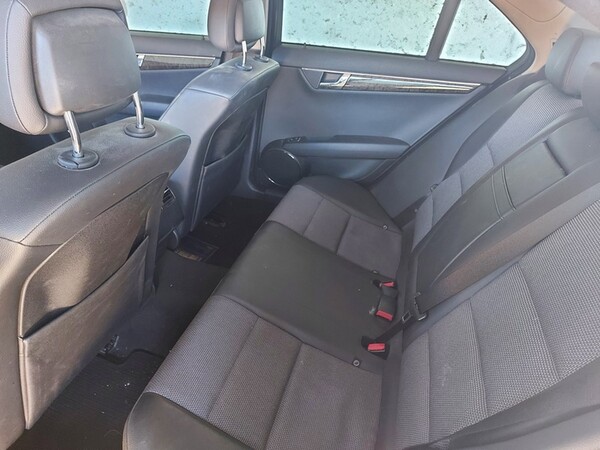 7#6927 Mercedes C280 in vendita - foto 12