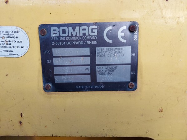 14#6932 Rullo compattatore Bomag in vendita - foto 2