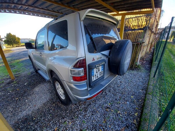 7#6932 Mitsubishi pajero in vendita - foto 5