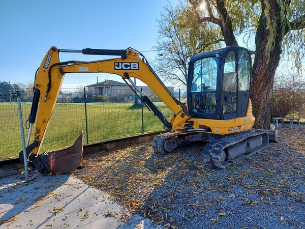 9#6932 Mini escavatore JCB in vendita - foto 1