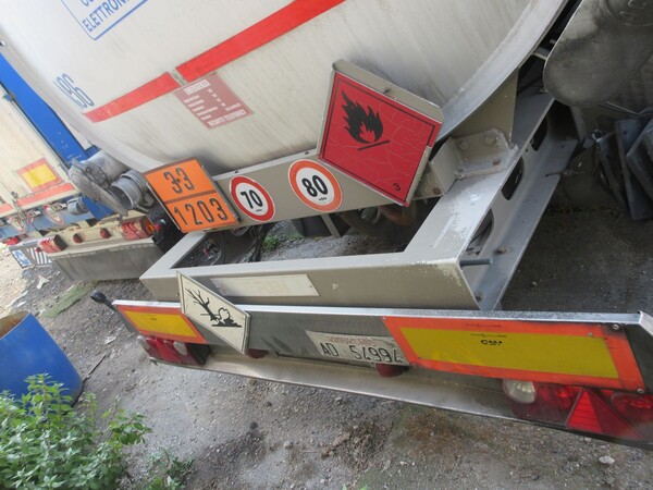 11#6937 Semirimorchio cisterna Acerbi in vendita - foto 4