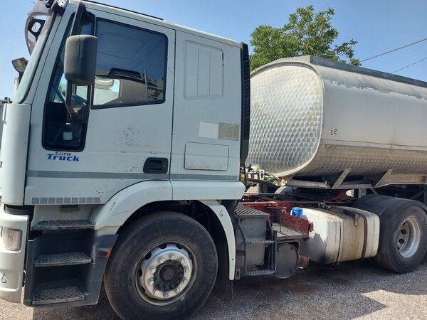 Autocarri in vendita