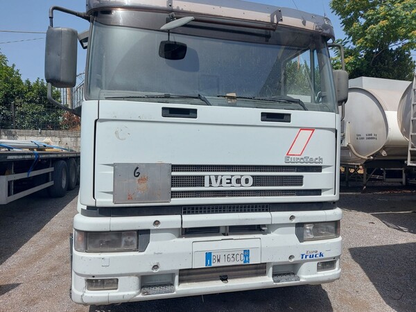 6#6937 Trattore stradale Iveco in vendita - foto 2