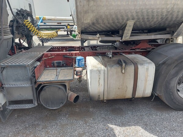 6#6937 Trattore stradale Iveco in vendita - foto 6