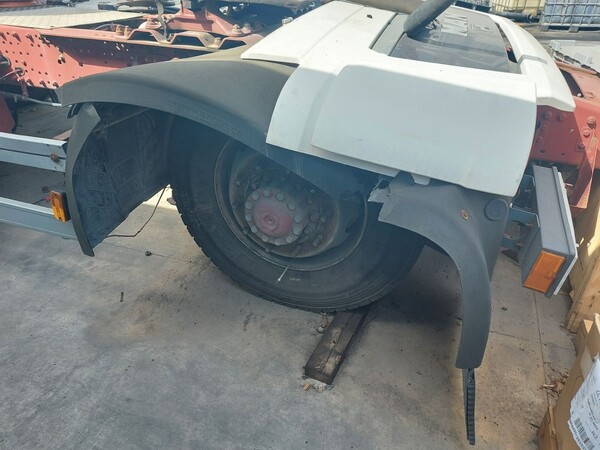 7#6937 Trattore stradale Iveco in vendita - foto 4