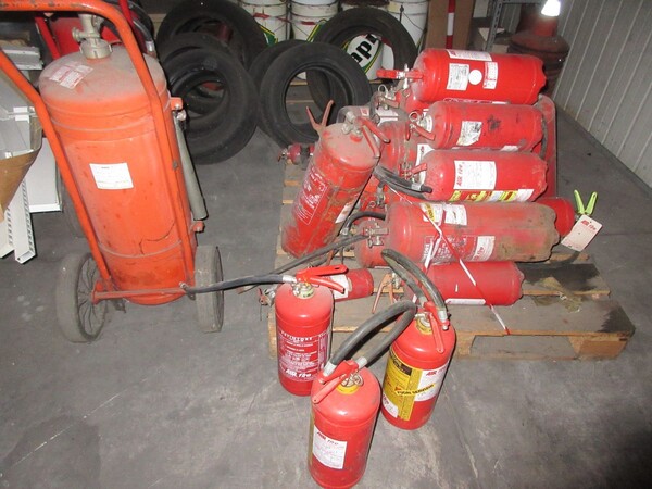 16#6938 Olio e lubrificanti per autotrazione in vendita - foto 15
