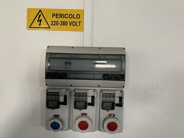 6#6947 Attrezzatura per officina meccanica in vendita - foto 26