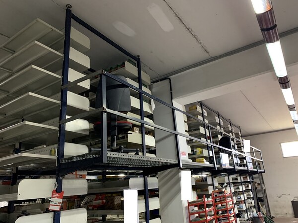 2#6948 Magazzino ricambi e scaffalature in vendita - foto 25