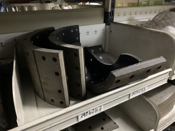 2#6948 Magazzino ricambi e scaffalature in vendita - foto 48