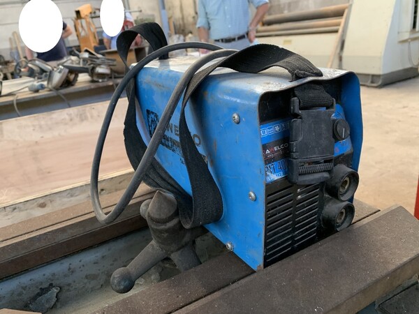 35#6949 Attrezzature e utensili per lavorazioni meccaniche in vendita - foto 133