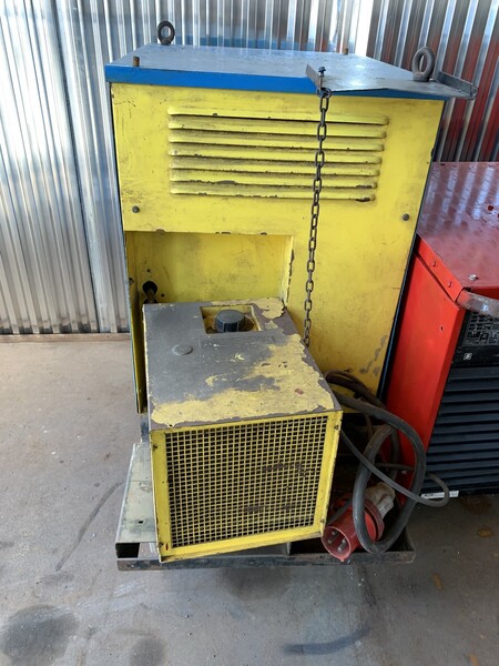 35#6949 Attrezzature e utensili per lavorazioni meccaniche in vendita - foto 180