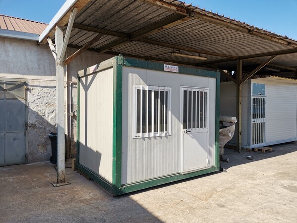 9#6949 Container con porta e finestra in vendita - foto 2
