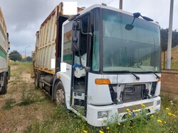 Mercedes Benz Autocompactor - Lot 3 (Auction 6951)