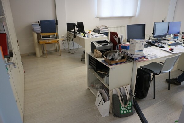 1#6954 Arredi ed attrezzature da ufficio in vendita - foto 5