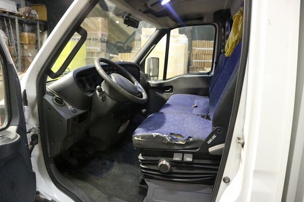 3#6954 Autocarri Iveco ed autovettura Mercedes in vendita - foto 6