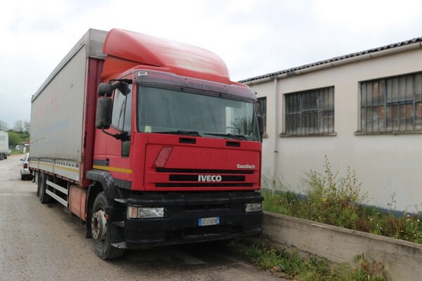 3#6954 Autocarri Iveco ed autovettura Mercedes in vendita - foto 10