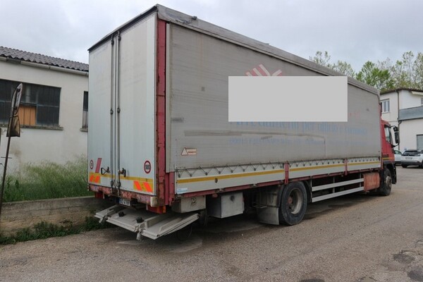 3#6954 Autocarri Iveco ed autovettura Mercedes in vendita - foto 11