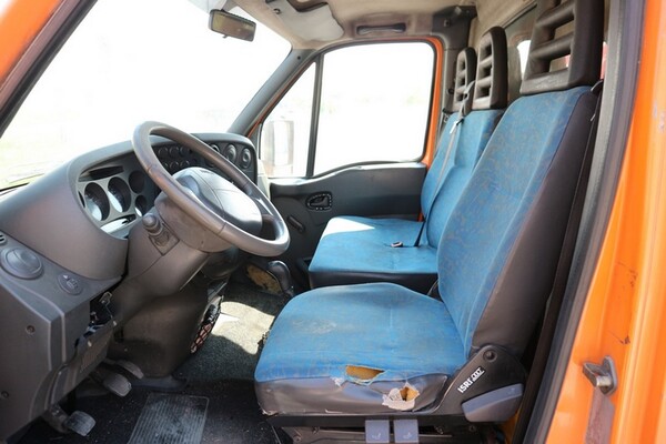 3#6954 Autocarri Iveco ed autovettura Mercedes in vendita - foto 26