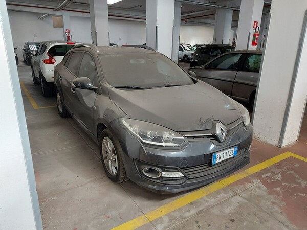 4#6955 Autovettura Renault Megane Sportour in vendita - foto 2