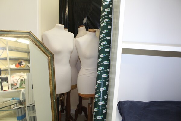 1#6959 Attrezzature per confezioni e arredamento in vendita - foto 36
